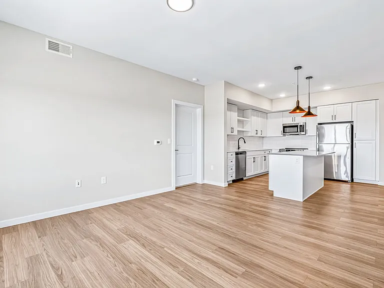 Asher Apartments - LIMITED-TIME OFFER 8 WEEKS FREE! — Photo 131
