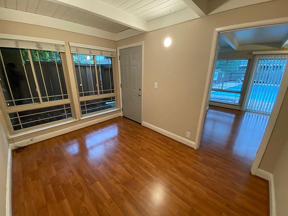 5th image of 3510 Farm Hill Blvd #23B