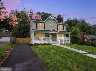 3906 Larchwood Rd, Falls Church, VA 22041