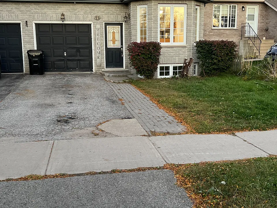 11 Violet St