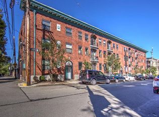 5611 Elmer St APT 101, Pittsburgh, PA 15232