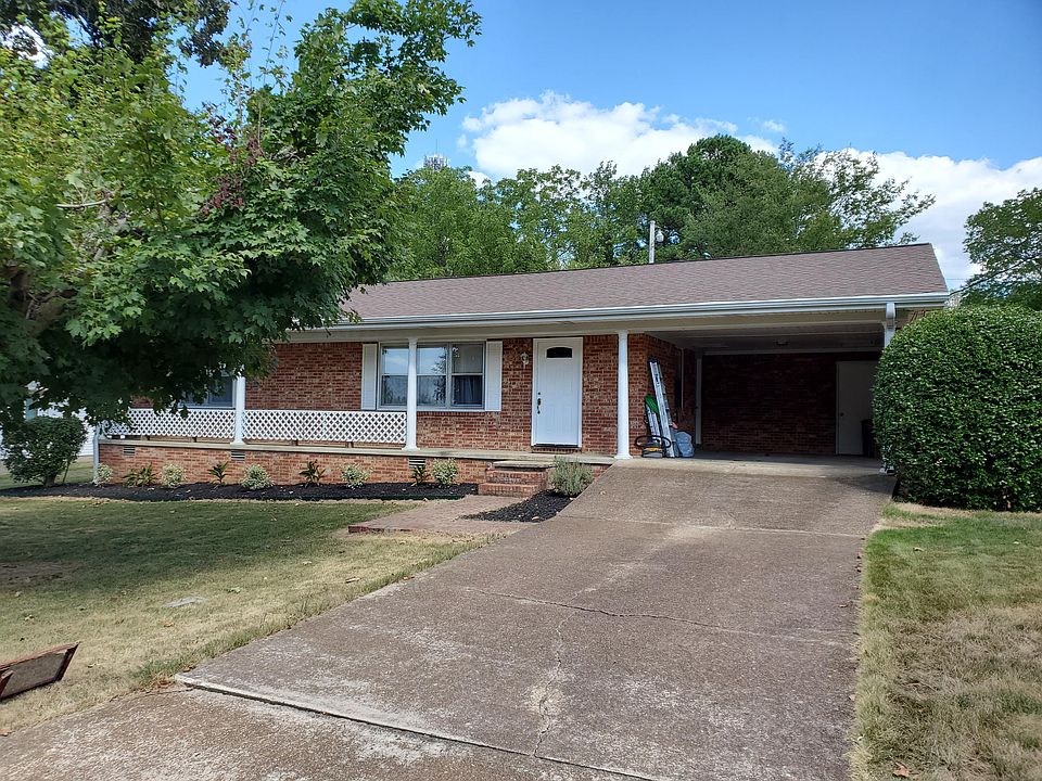 1st image of 250 Cedarwood Dr
