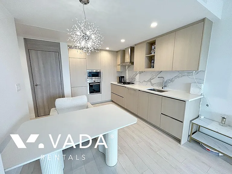 4890 Lougheed Hwy #601 — Photo 3