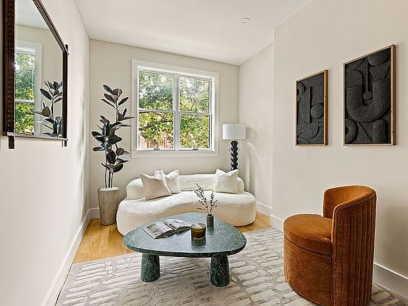 3rd image of 220 Schaefer St #2B