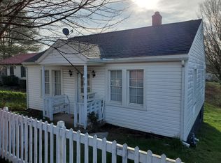 410 Arpia St, Lexington, VA 24450