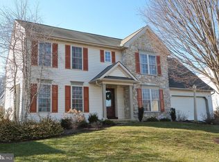 114 Saybrooke Dr, Lititz, PA 17543