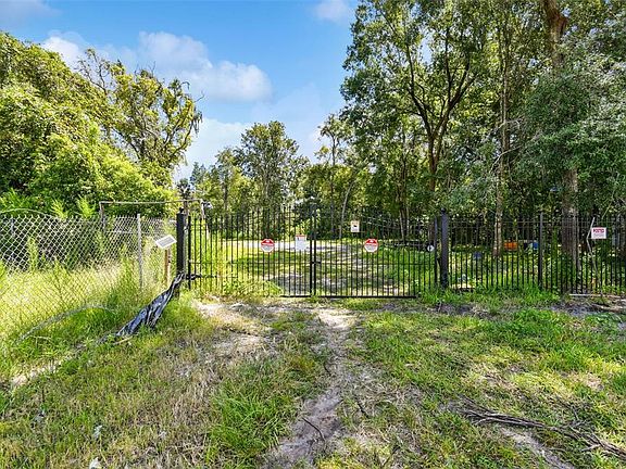 4th image of 1758 Land O Lakes Blvd