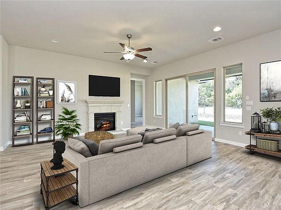 2nd image of 124 Panzano Dr