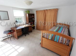 9 Paddock Ln, Lexington, MA 02421