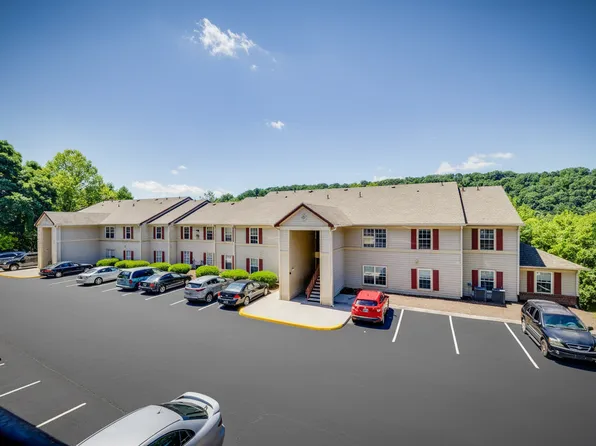 Hillside Place Apartments