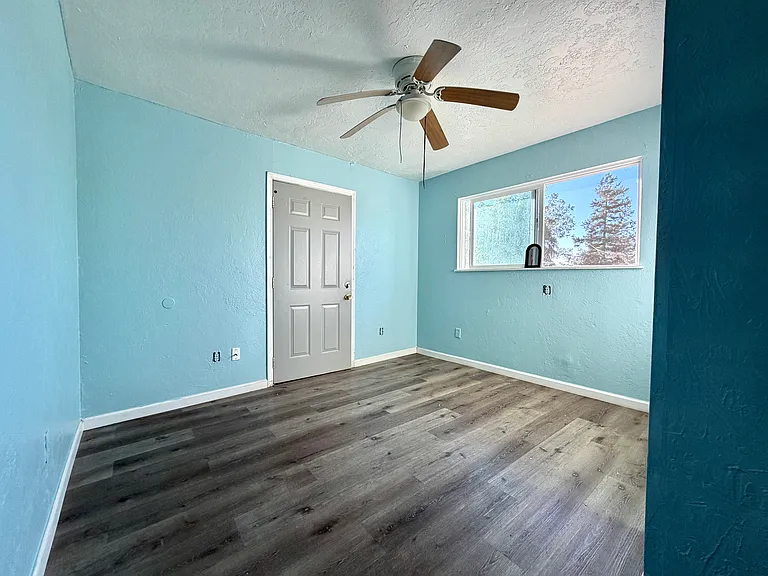6544 Fairview Rd — Photo 10