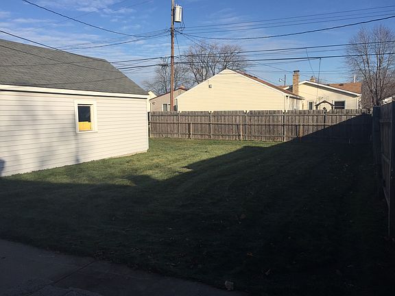 4th image of 3551 20th St