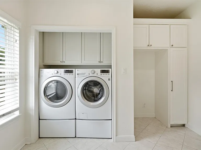 14002 Myrtlea Dr — Photo 15