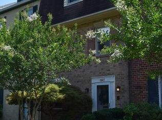 10417 Layton Hall Dr, Fairfax, VA 22030