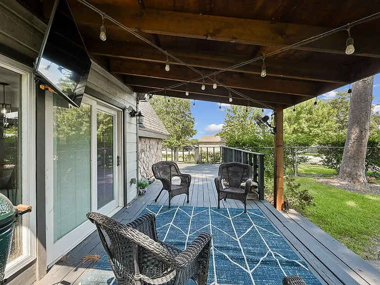 446 Fantasy Ln — Photo 30
