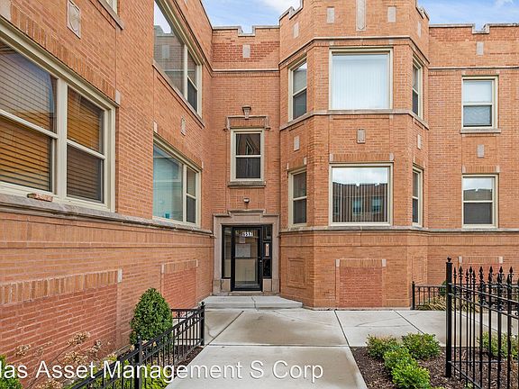 2nd image of 6517 S California Ave #2E