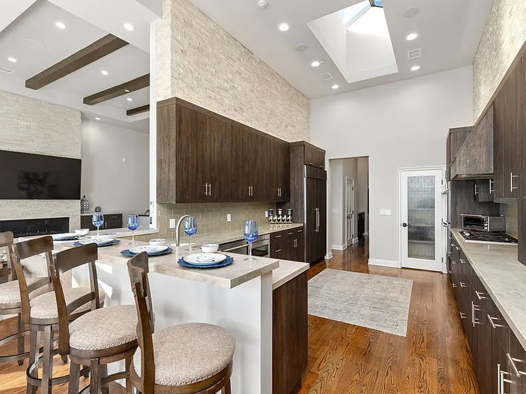 24536 Santa Clara Ave — Photo 14