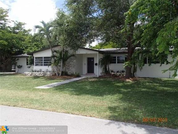 3rd image of 7821 SW 162nd St