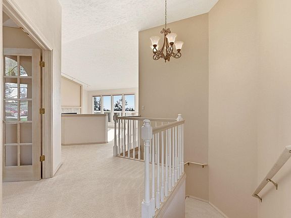 5th image of 5616 S Glendora Dr