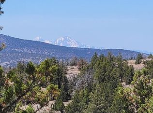 1121 SE Happy Trails Ln, Prineville, OR 97754