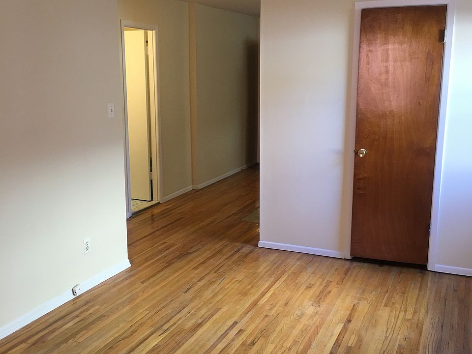 1st image of 21-5 75th St #1