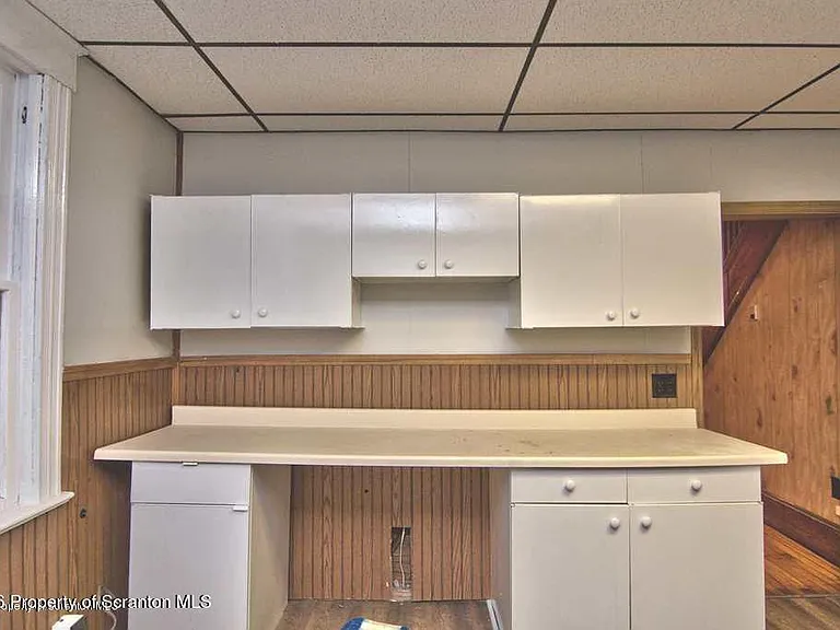 34 Simon Block Ave — Photo 4