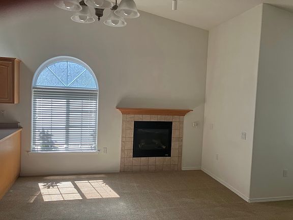 4th image of 3123 SW University Rd #1