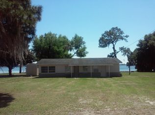 105 Lake Francis Dr, Lake Placid, FL 33852