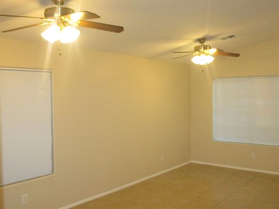 2nd image of 3056 W Lone Cactus Dr