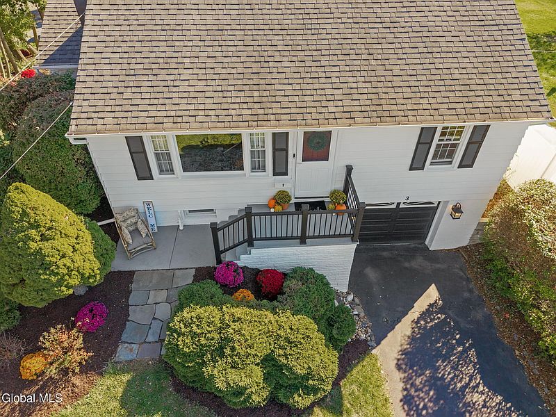 4th image of 3 Linden Avenue