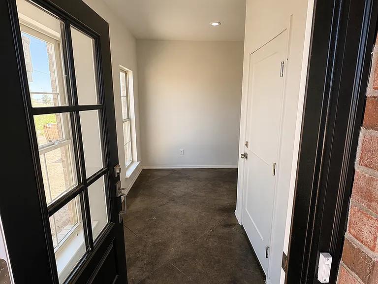 10301 Stone Meadow Dr — Photo 2