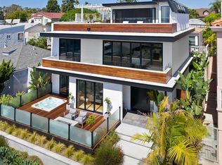 3715 Riviera Dr, San Diego, CA 92109