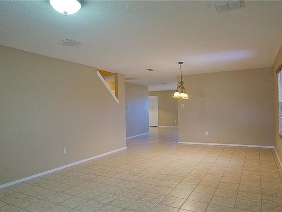 4th image of 4016 Fox Trot Dr