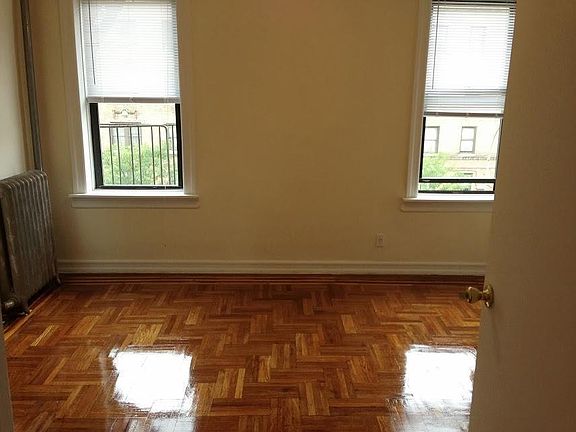 4th image of 611 W 171st St APT 34b