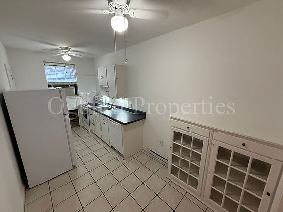 4th image of 1306-1318 Glade St #1306-25