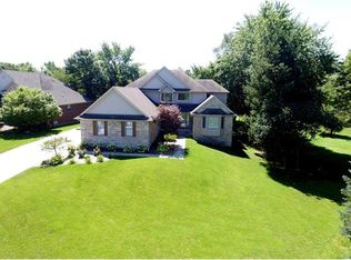 6108 Foxfire Cir, Clarkston, MI 48346