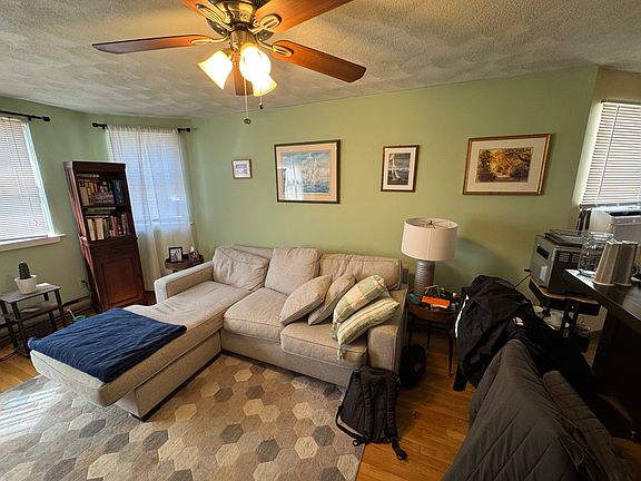 2nd image of 217 Holland St APT 1B