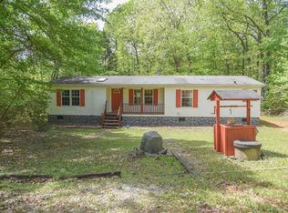 576 Lake Forest Dr, Abbeville, SC 29620
