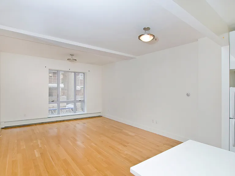 587 Flushing Ave #3A — Photo 7