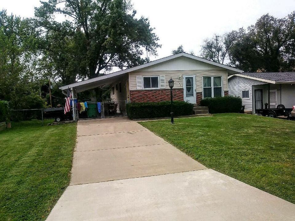 1st image of 142 Burncoate Dr
