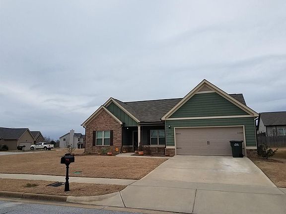 5th image of 2812 Matsu Ln