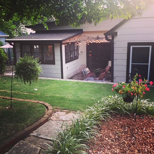2nd image of 1103 Park Blvd SE