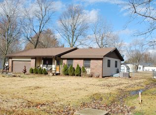 1006 Westport Dr, Dexter, MO 63841