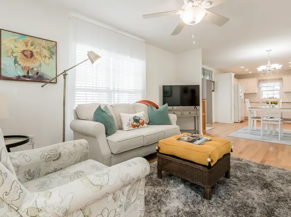 86 Ritzcraft Street, Scarborough, ME 04074