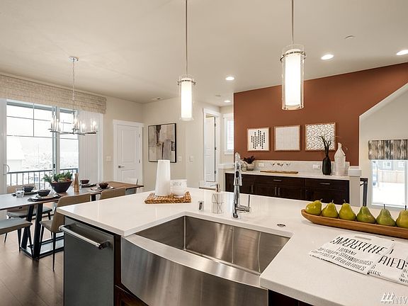 4th image of 17623 21st Ave W #25