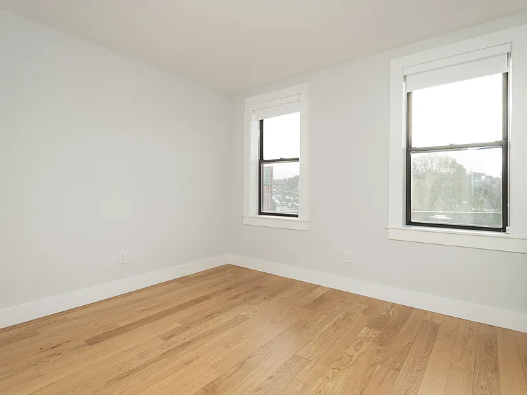 8 Elko St #7 — Photo 8