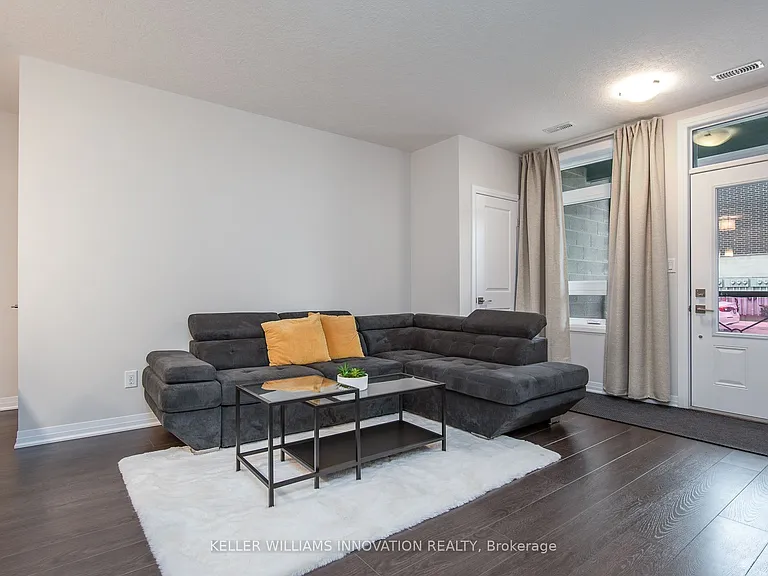 155 Thomas Slee Dr #1D — Photo 10