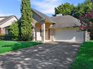 6019 Dee Dr, Pasadena, TX 77505