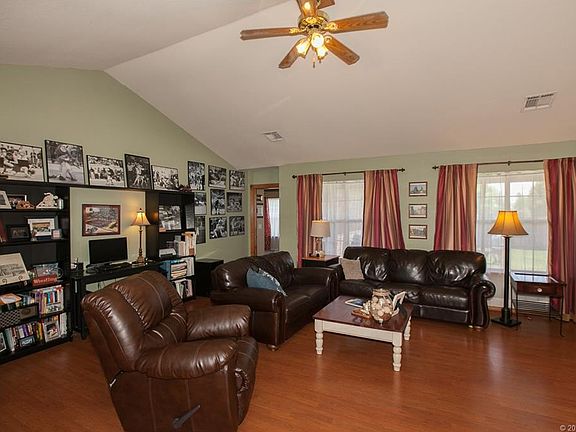 5th image of 1110 S Marina Dr
