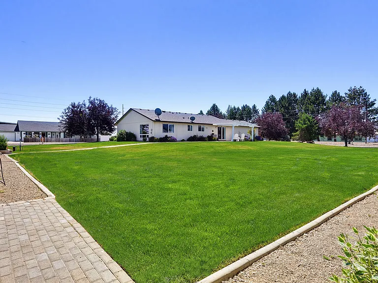 15185 Yotie Ct — Photo 42